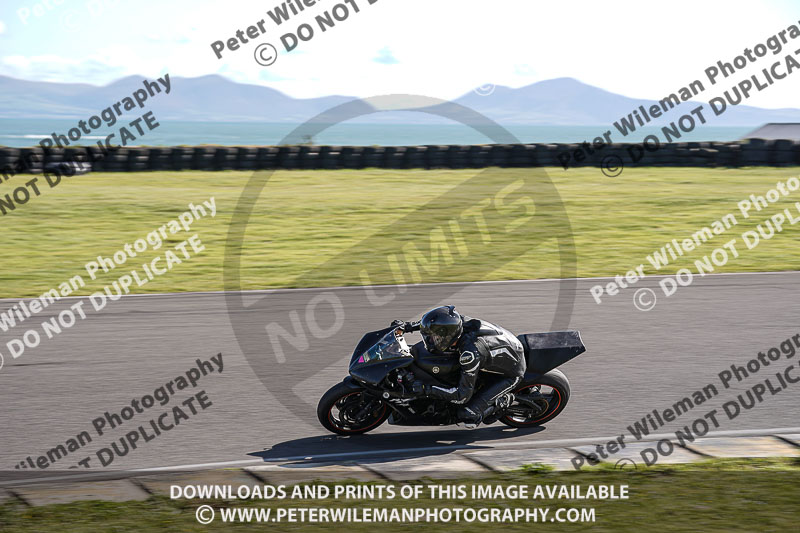 anglesey no limits trackday;anglesey photographs;anglesey trackday photographs;enduro digital images;event digital images;eventdigitalimages;no limits trackdays;peter wileman photography;racing digital images;trac mon;trackday digital images;trackday photos;ty croes